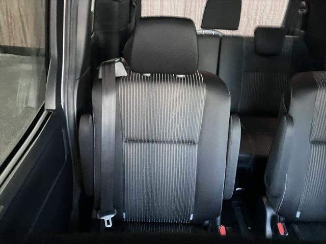 
								2019 TOYOTA VOXY ZS KIRAMEKI II full									
