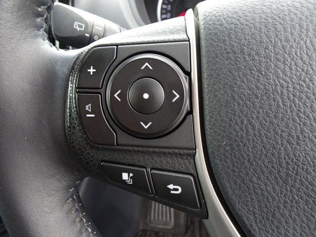
								2015 TOYOTA VOXY ZS full									