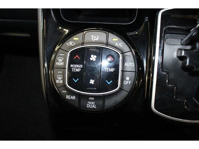 
								2017 TOYOTA NOAH SI full									