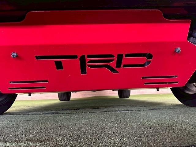 
								2020 TOYOTA HILUX Z BLACK RALLY EDITION full									