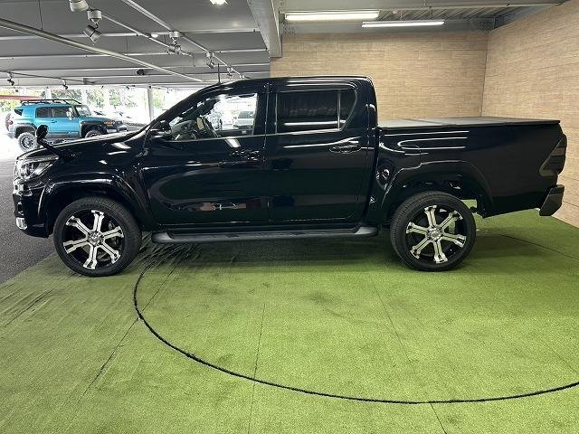 
								2020 TOYOTA HILUX Z BLACK RALLY EDITION full									