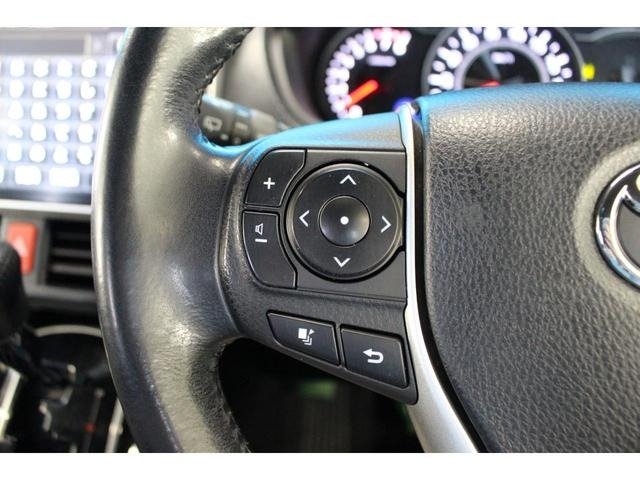 
								2017 TOYOTA NOAH SI full									