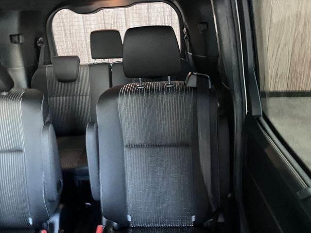 
								2019 TOYOTA VOXY ZS KIRAMEKI II full									