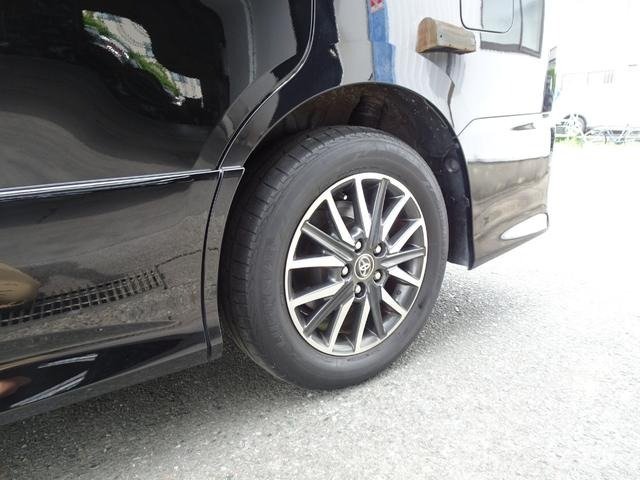 
								2015 TOYOTA VOXY ZS full									