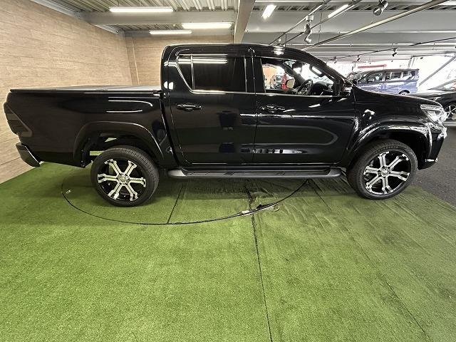 
								2020 TOYOTA HILUX Z BLACK RALLY EDITION full									