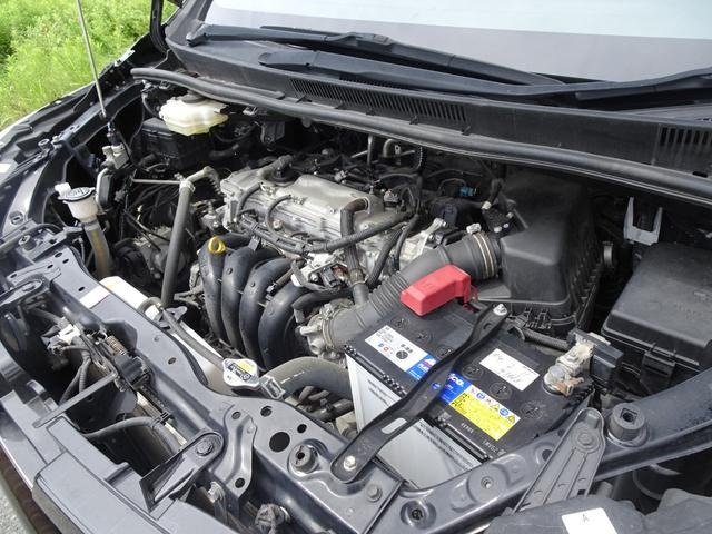 
								2015 TOYOTA VOXY ZS full									