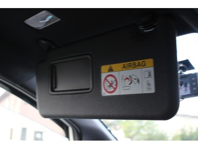 
								2021 TOYOTA NOAH SI WxB III full									