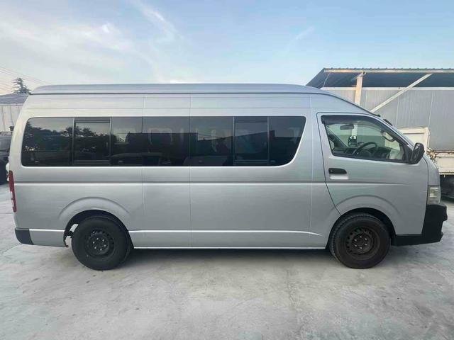 
								2012 TOYOTA HIACE COMMUTER SUPER LONG GL TURBO full									