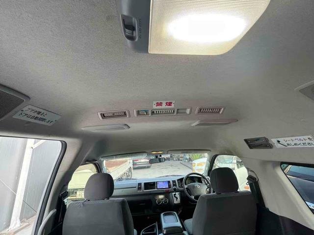 
								2012 TOYOTA HIACE COMMUTER SUPER LONG GL TURBO full									