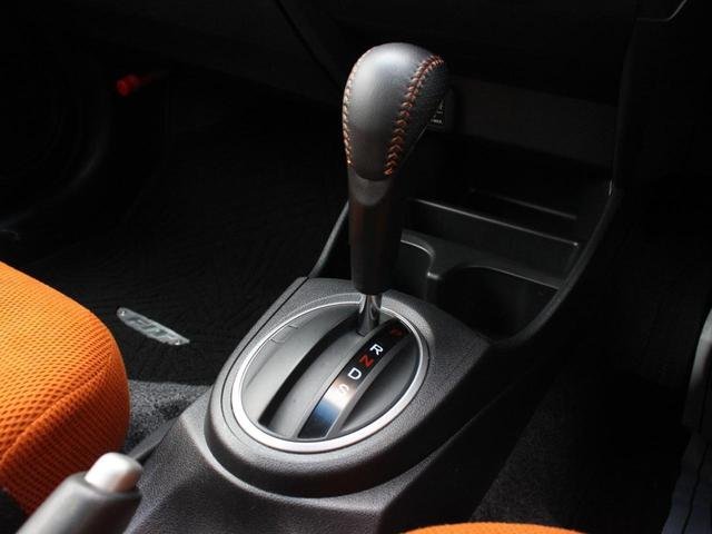 
								2011 HONDA FIT RS full									