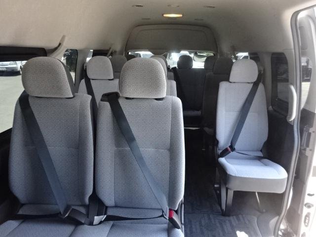 
								2021 TOYOTA HIACE COMMUTER GL full									