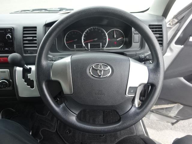 
								2020 TOYOTA HIACE COMMUTER SUPER LONG GL full									
