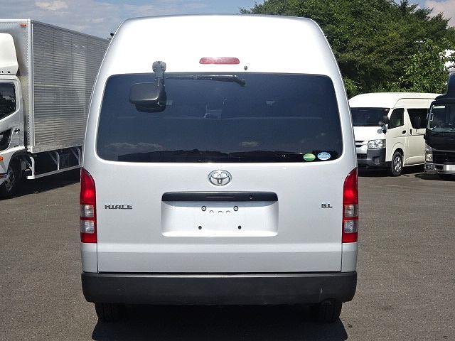
								2019 TOYOTA HIACE COMMUTER SUPER LONG GL full									