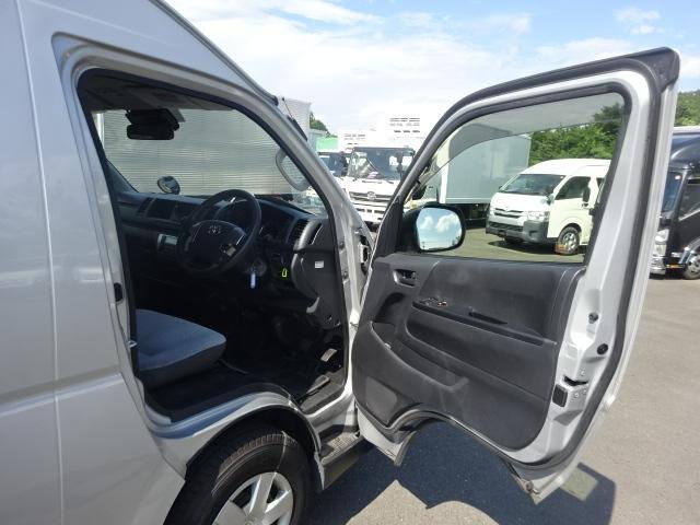 
								2019 TOYOTA HIACE COMMUTER SUPER LONG GL full									