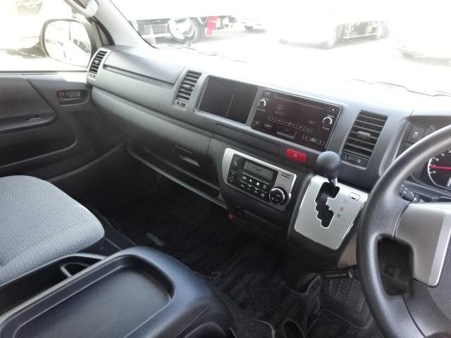 
								2019 TOYOTA HIACE COMMUTER SUPER LONG GL full									