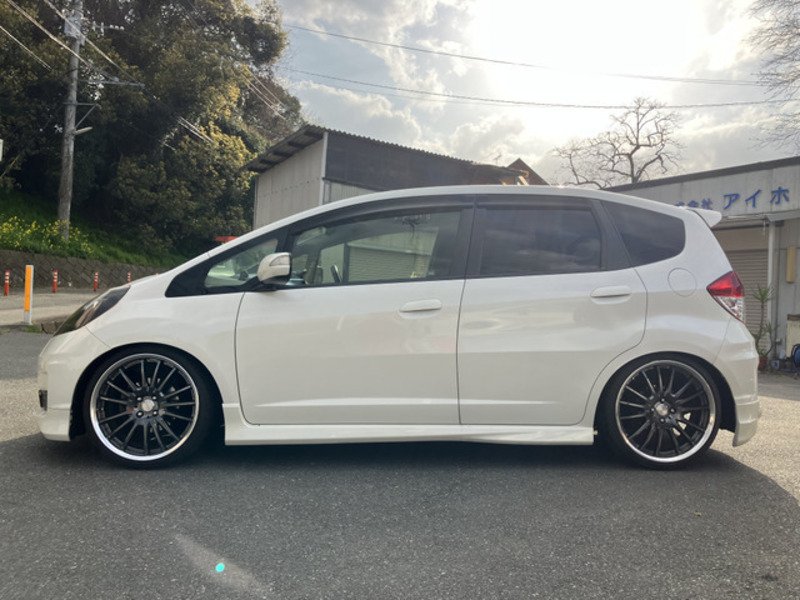 
								2012 HONDA FIT RS full									