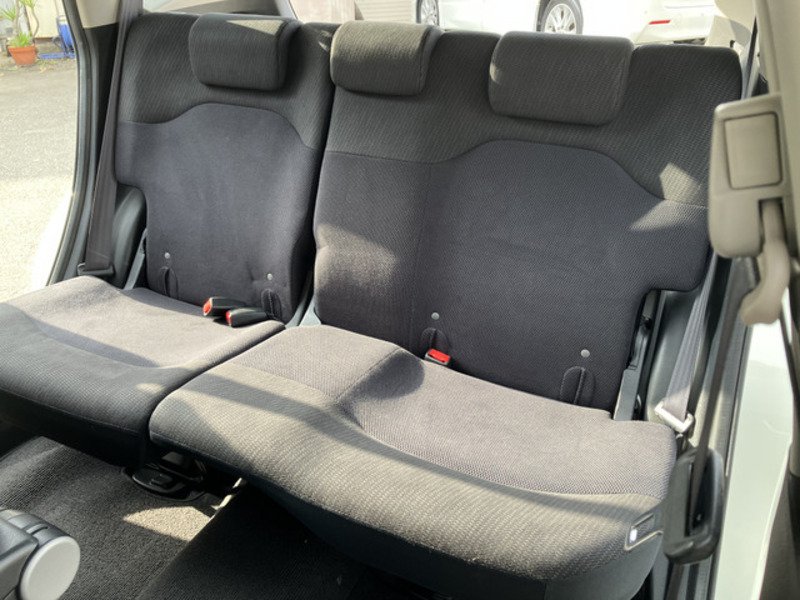 
								2012 HONDA FIT RS full									