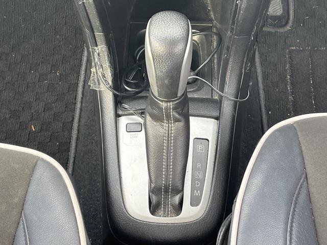 
								2015 SUZUKI SWIFT full									