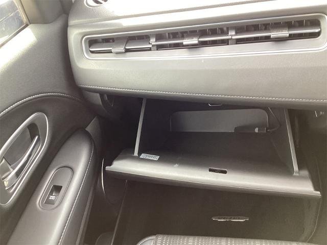 
								2017 HONDA VEZEL HONDA SENSING full									