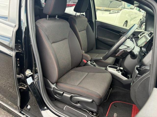 
								2014 HONDA FIT RS full									