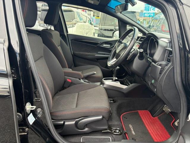 
								2014 HONDA FIT RS full									