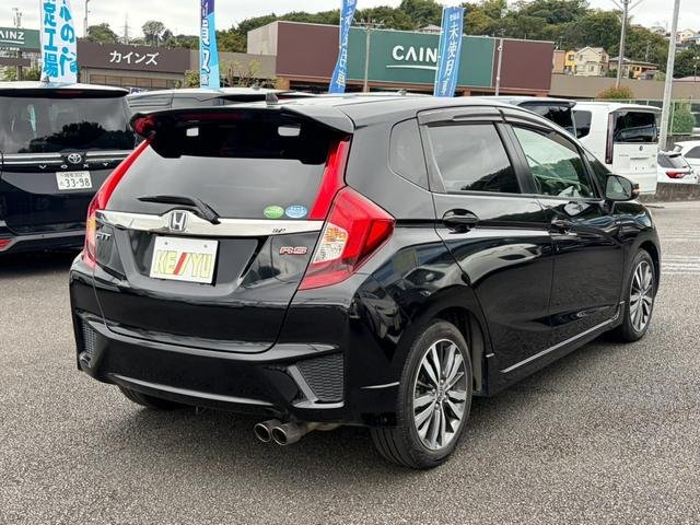 
								2014 HONDA FIT RS full									